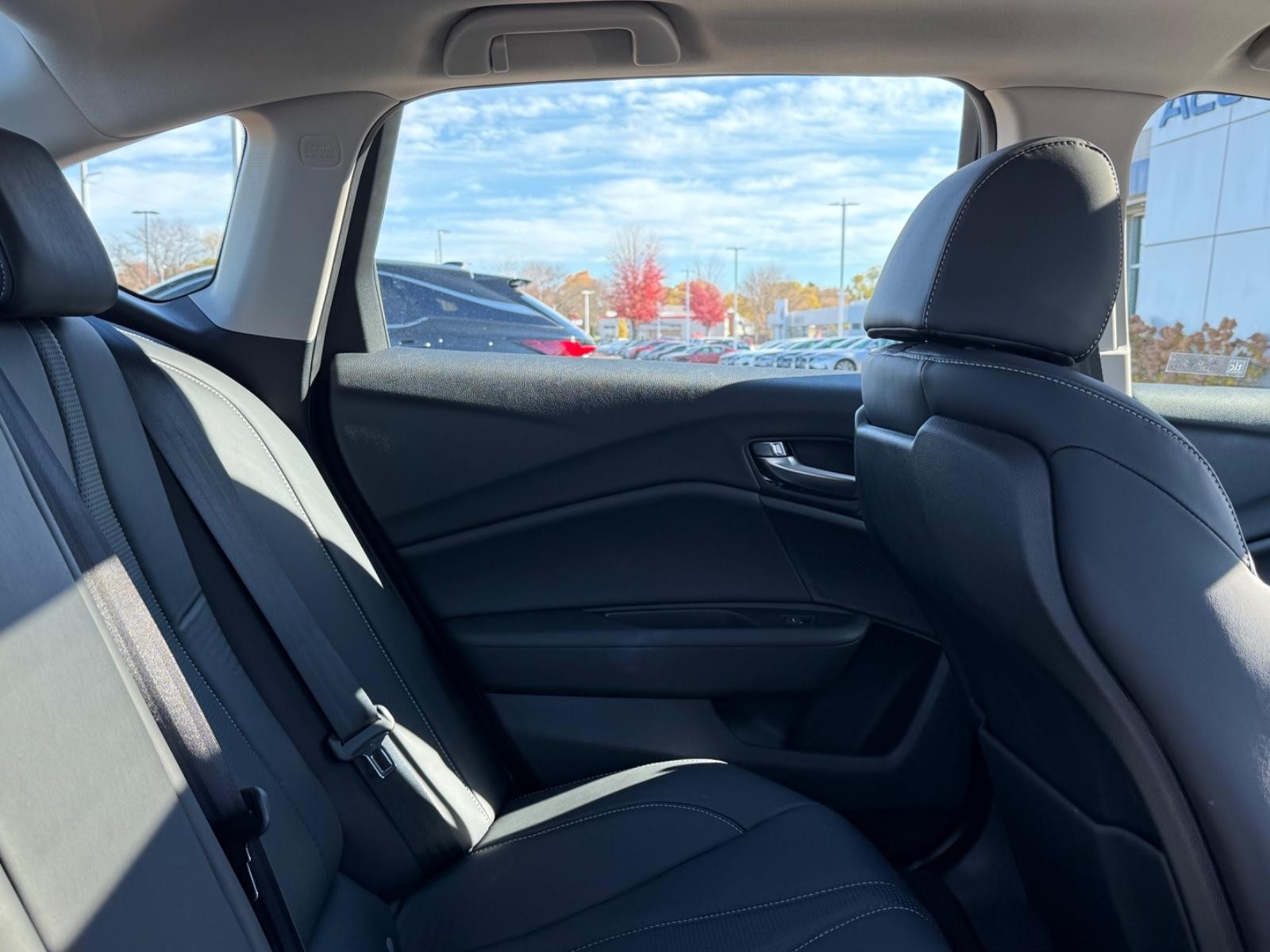 Acura TLX Vehicle Image 10