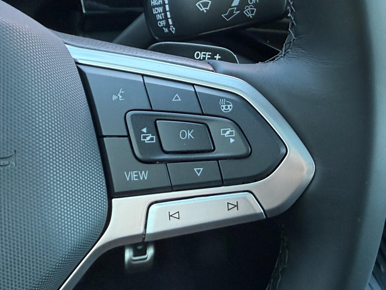 Volkswagen Atlas Vehicle Image 12