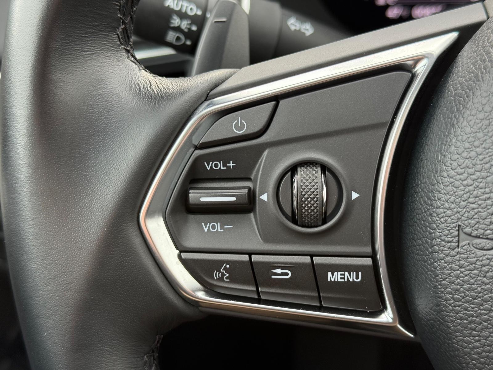 Acura TLX Vehicle Image 17