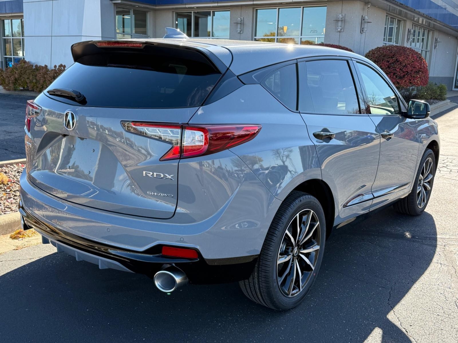 Acura RDX Vehicle Image 03