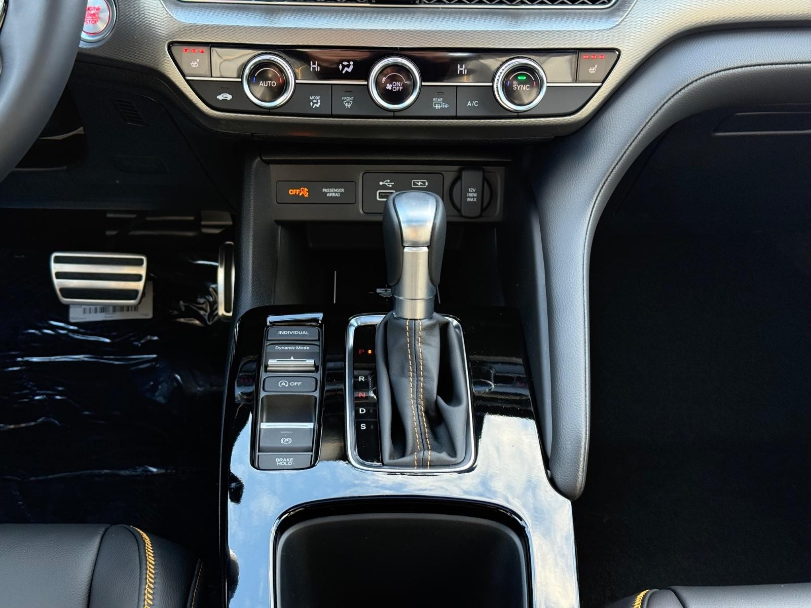 Acura Integra Vehicle Image 08