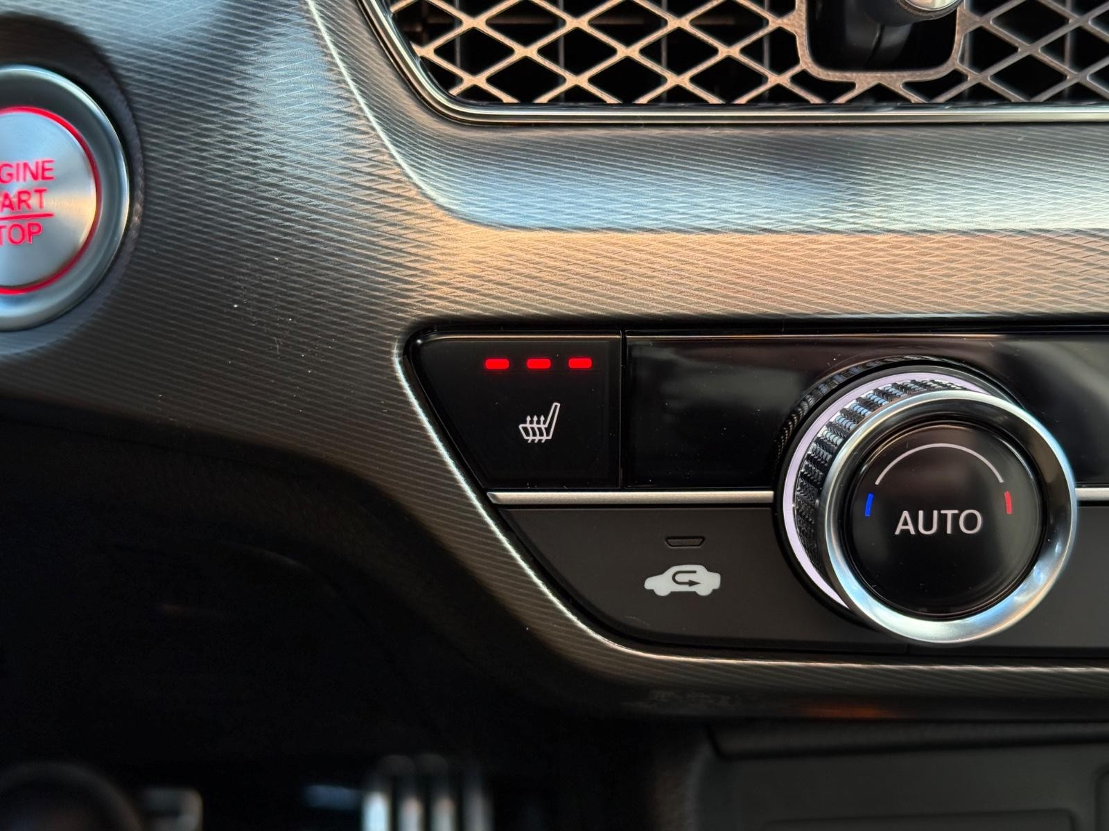 Acura Integra Vehicle Image 16