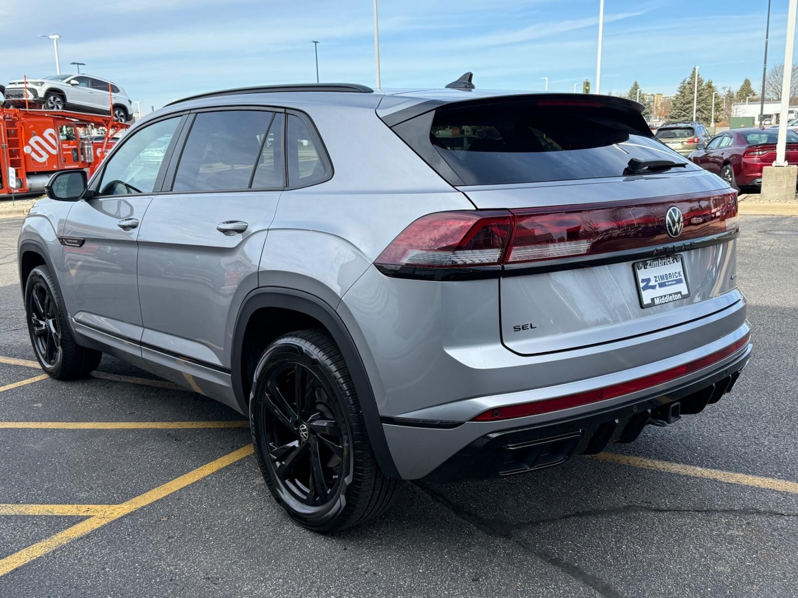 Volkswagen Atlas Cross Sport Vehicle Image 06