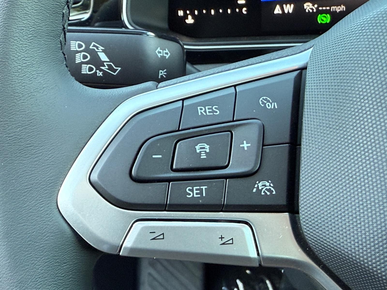 Volkswagen Jetta Vehicle Image 10