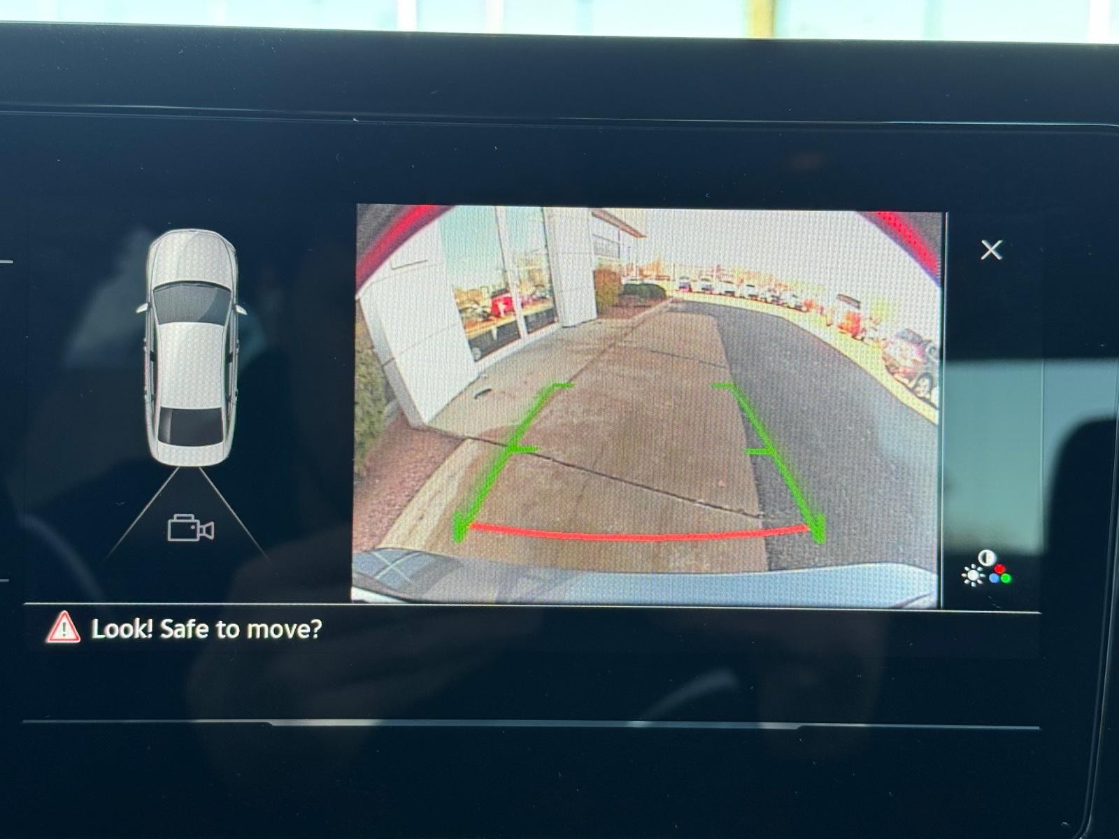 Volkswagen Jetta Vehicle Image 12