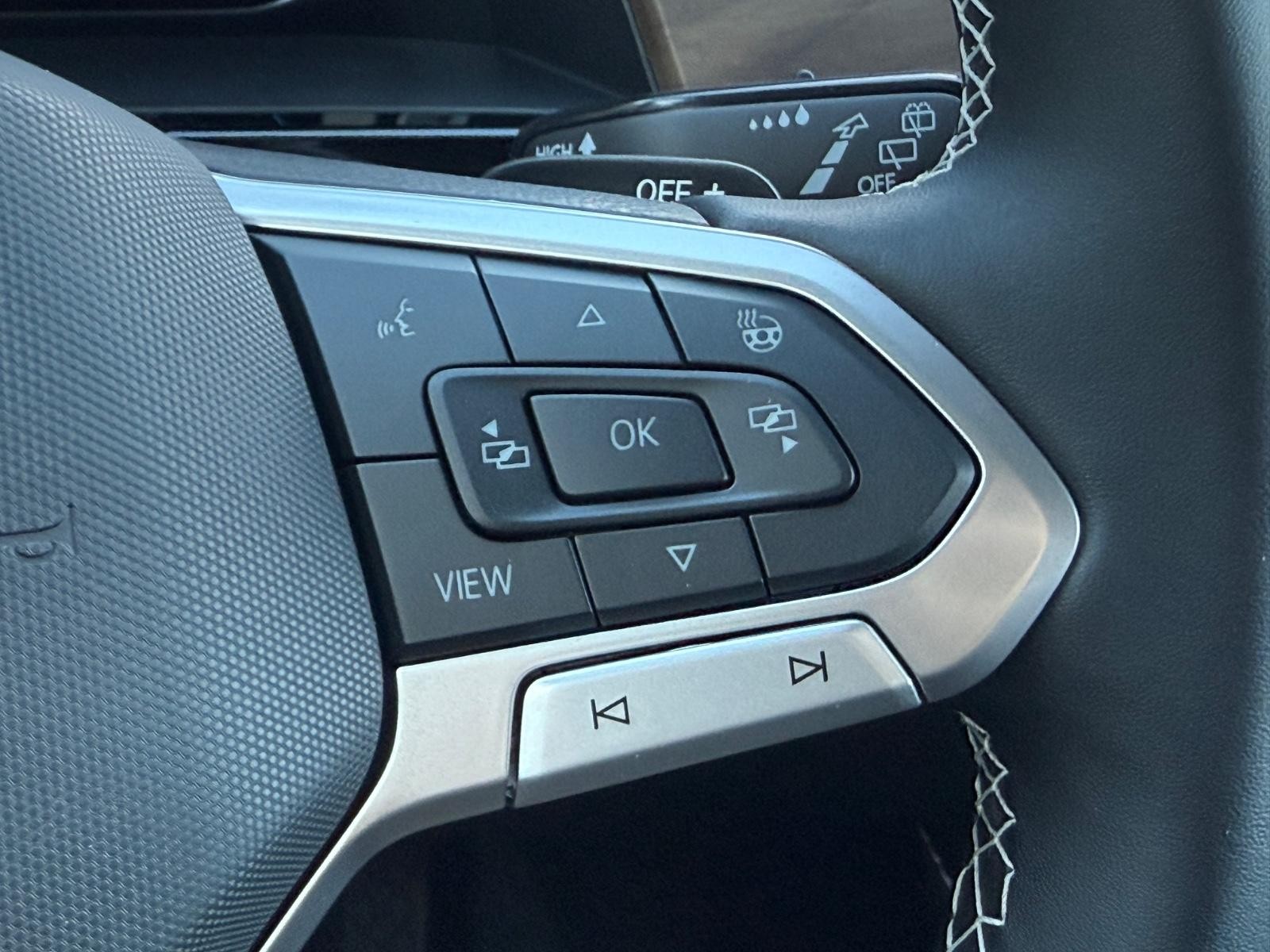 Volkswagen Atlas Vehicle Image 13