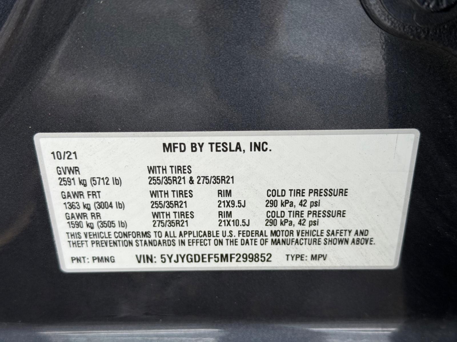Tesla Model Y Vehicle Image 21