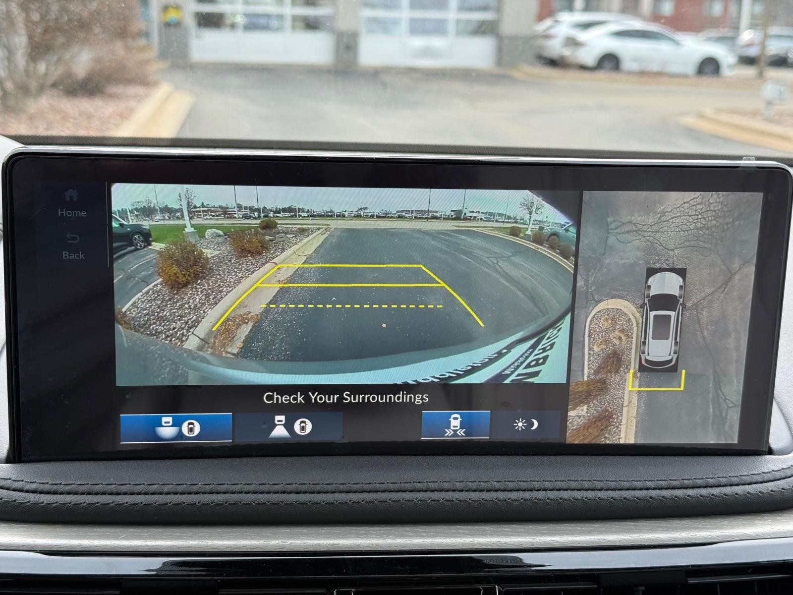 Acura MDX Vehicle Image 15