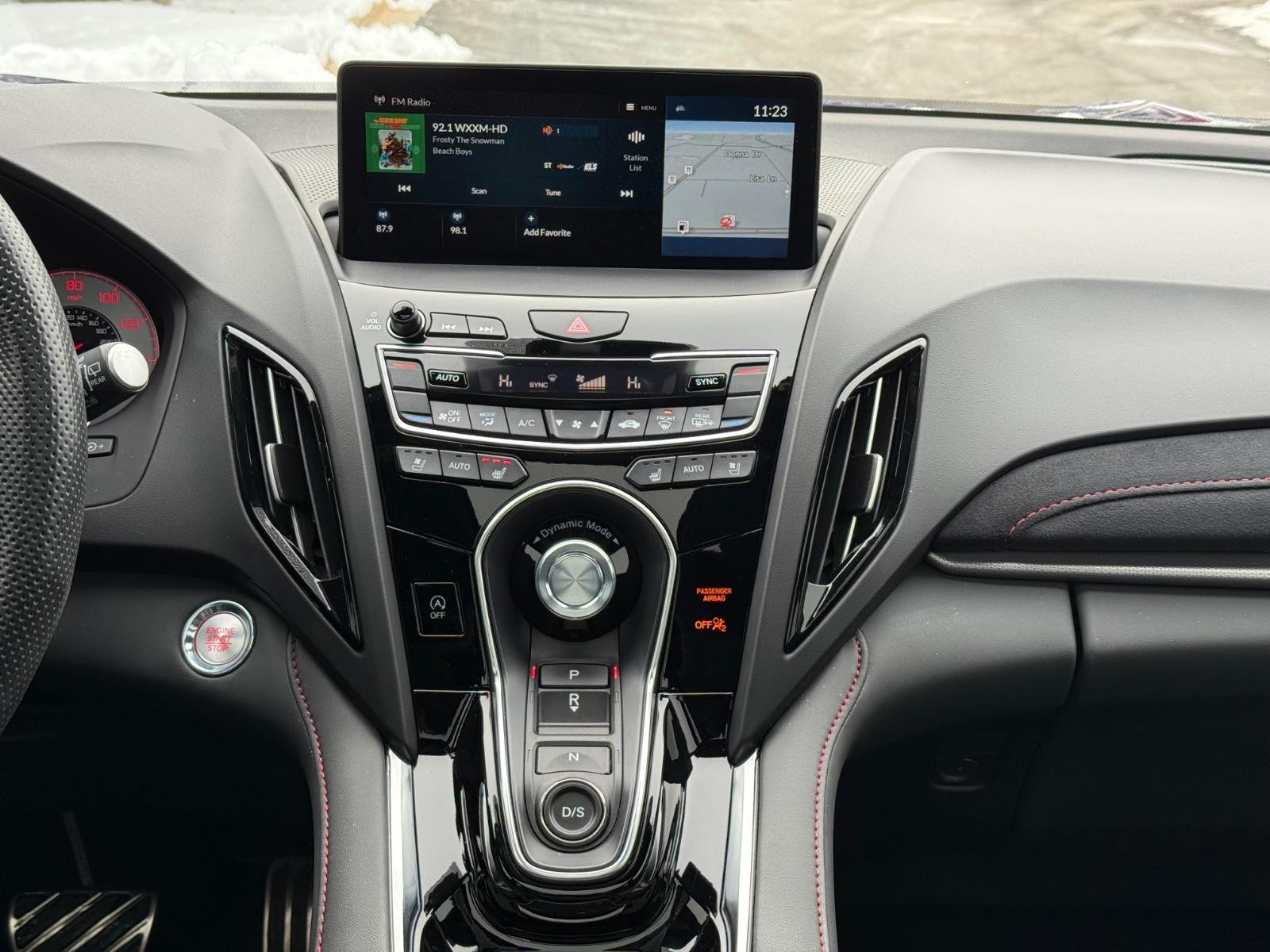 Acura RDX Vehicle Image 11