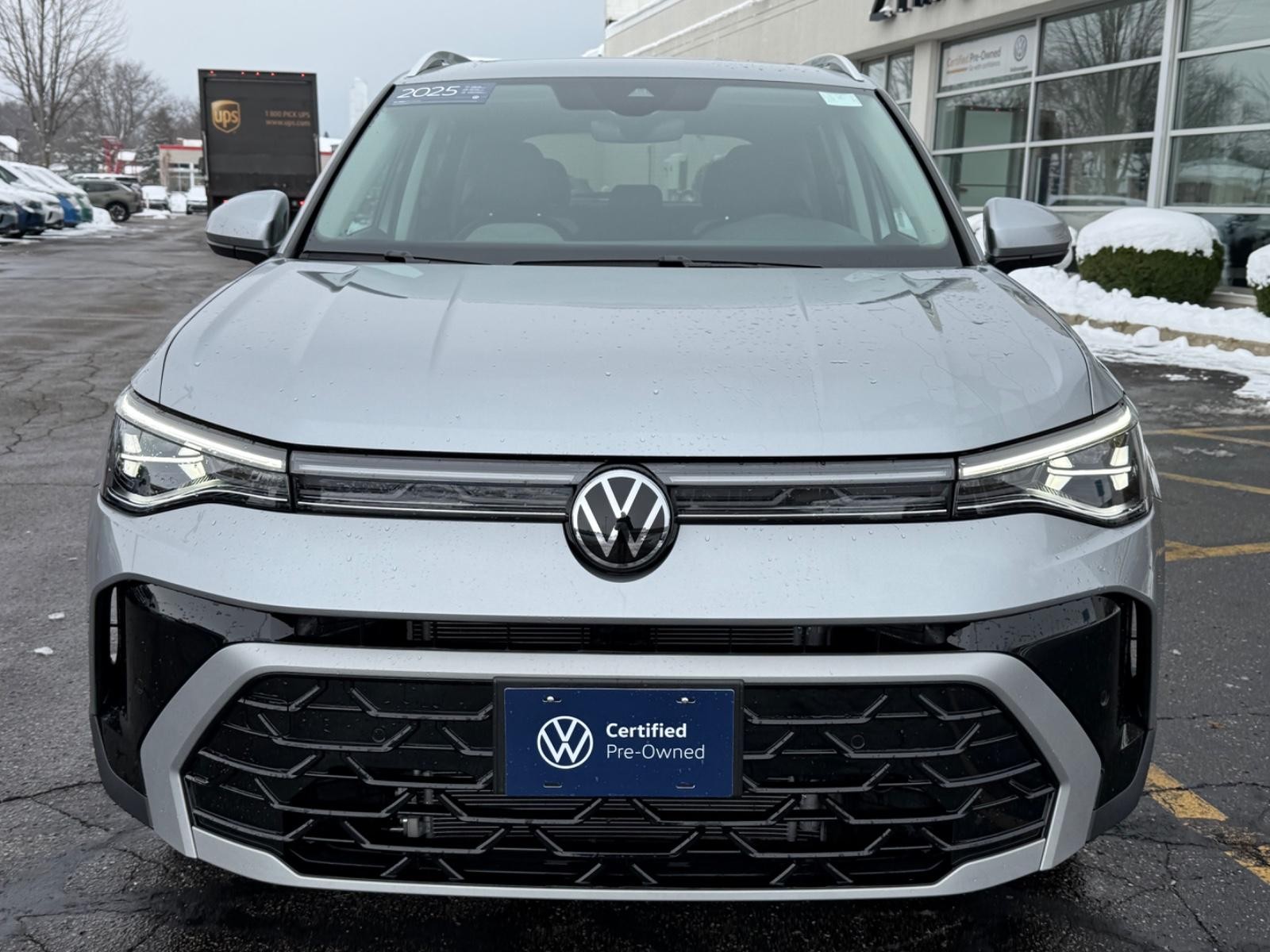 Volkswagen Taos Vehicle Image 09