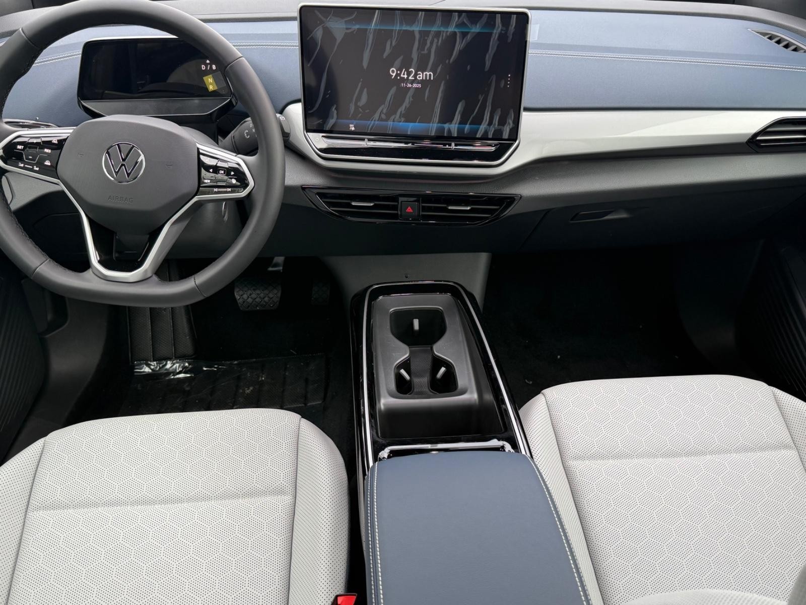 Volkswagen ID.4 Vehicle Image 06