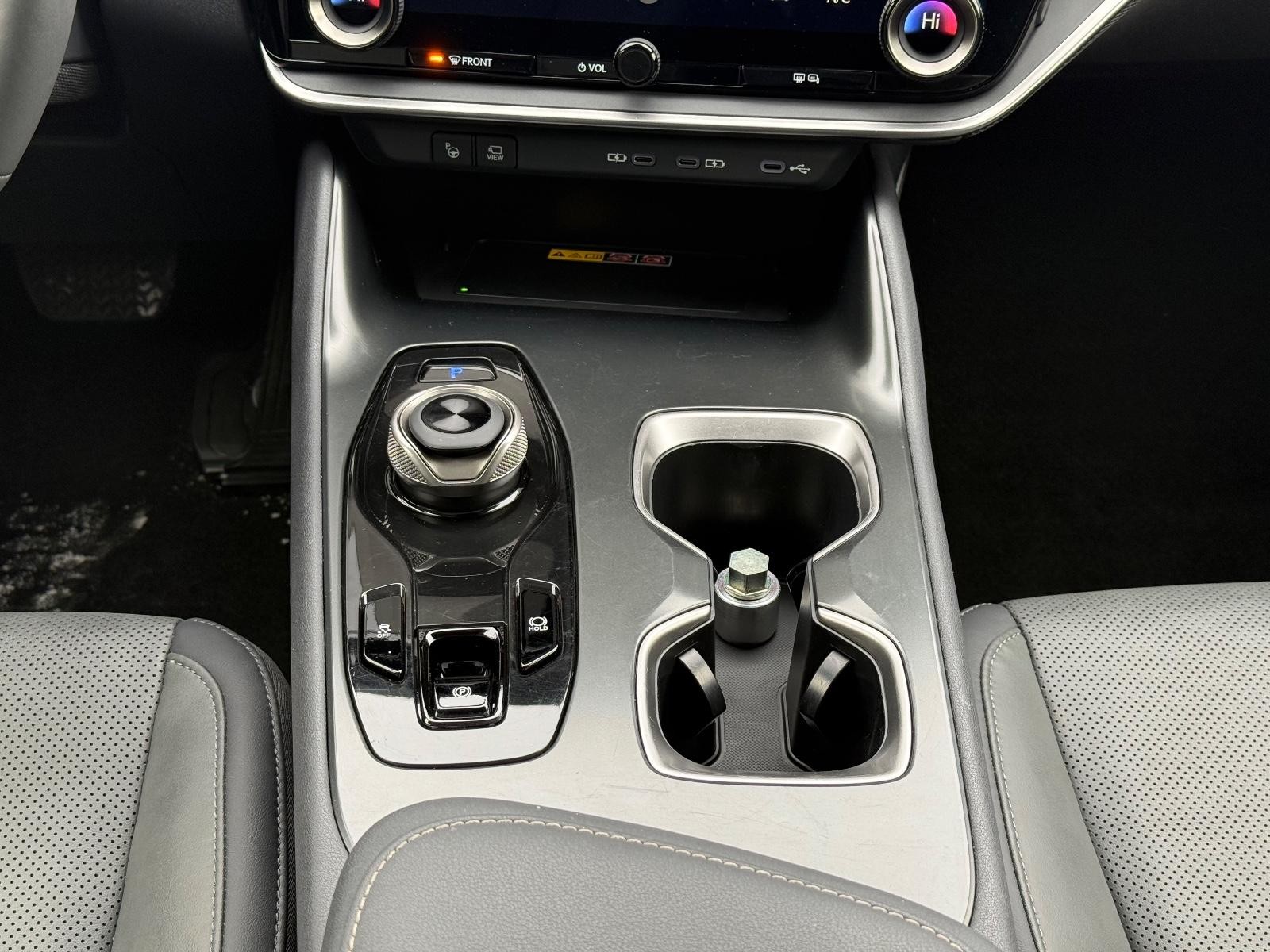 Lexus RZ Vehicle Image 13