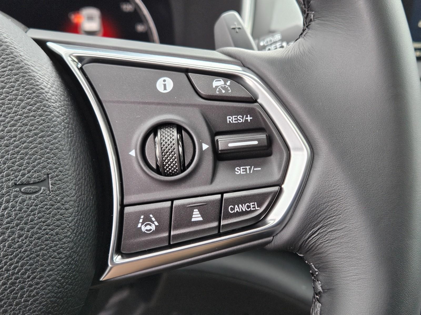 Acura MDX Vehicle Image 13