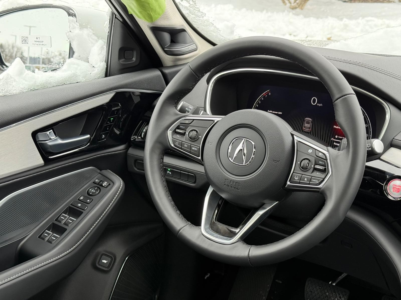 Acura MDX Vehicle Image 09