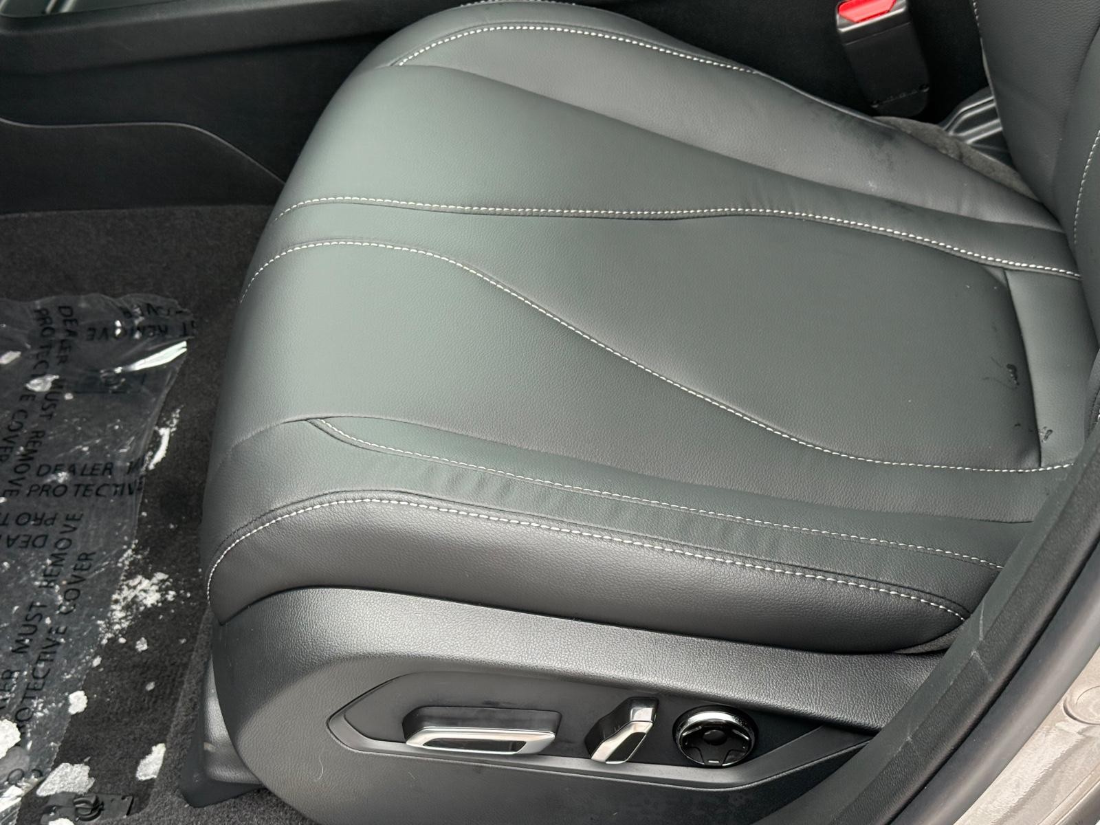 Acura RDX Vehicle Image 16