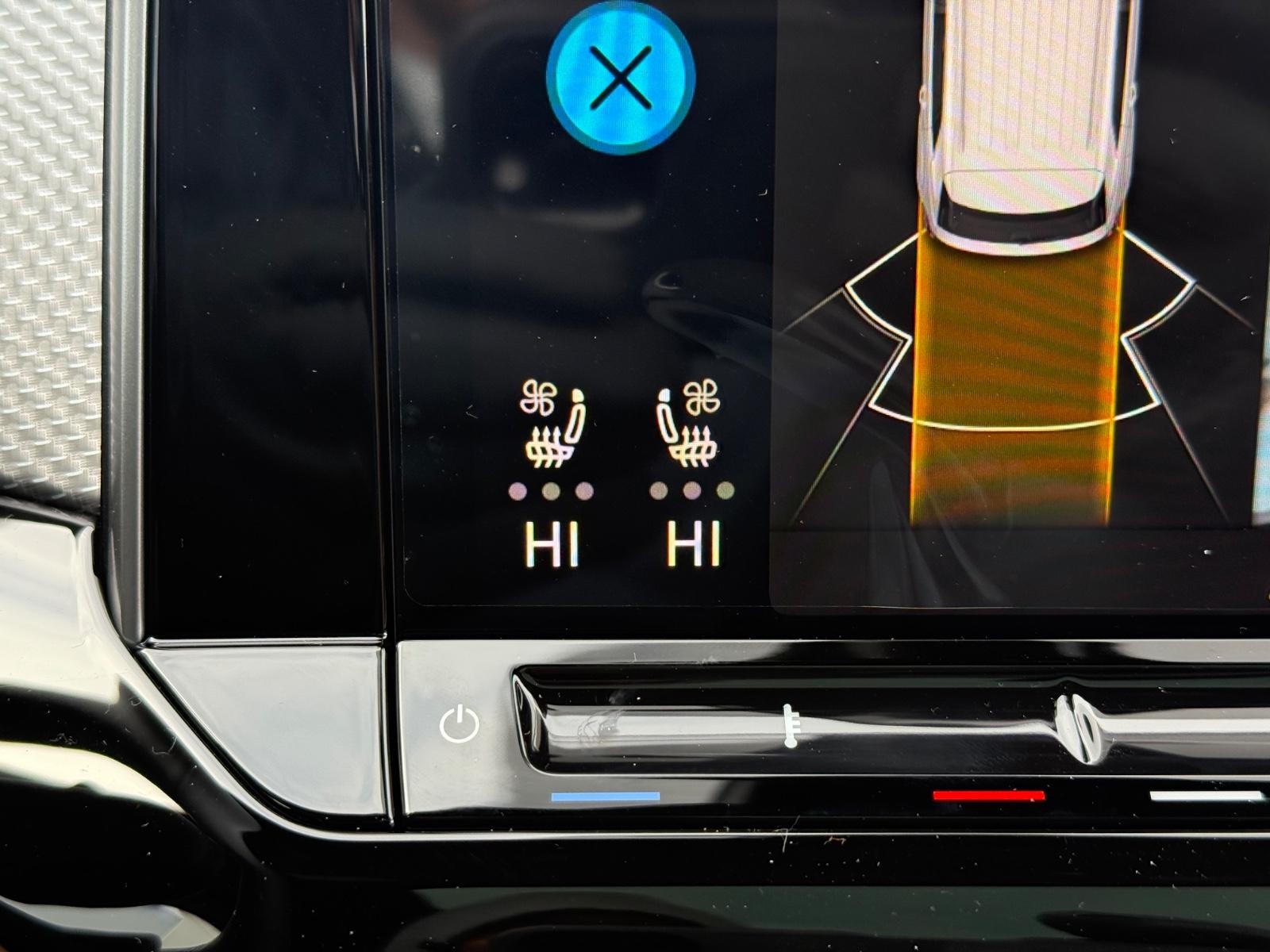 Volkswagen Atlas Cross Sport Vehicle Image 14