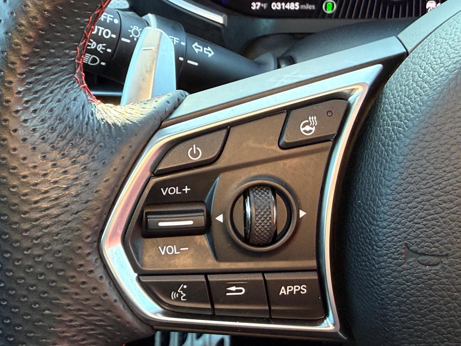 Acura MDX Vehicle Full-screen Gallery Image 17