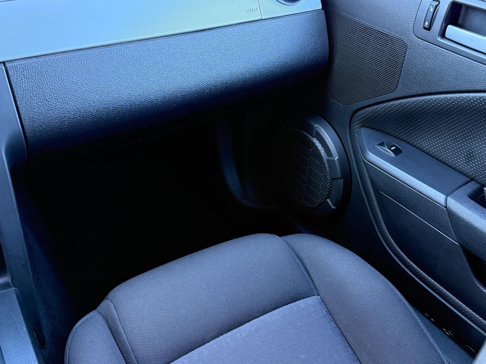 Ford Mustang Vehicle Image 14