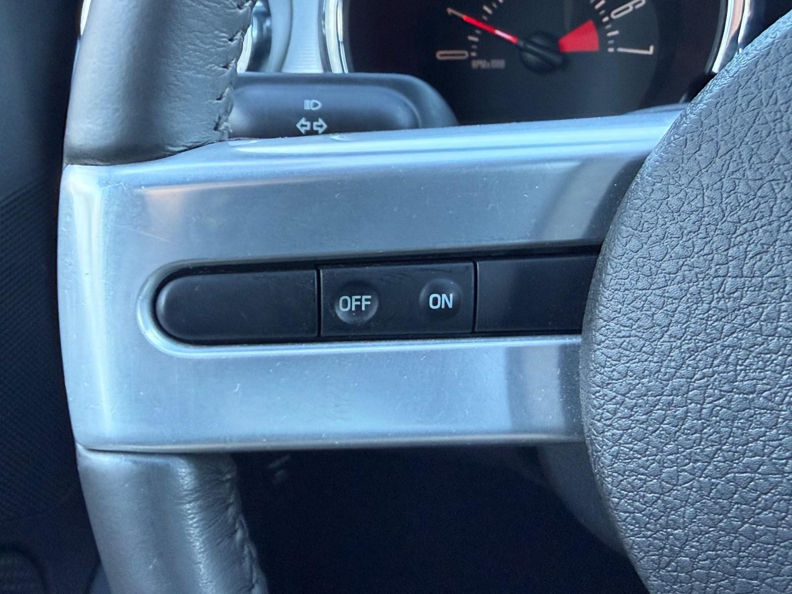 Ford Mustang Vehicle Image 15