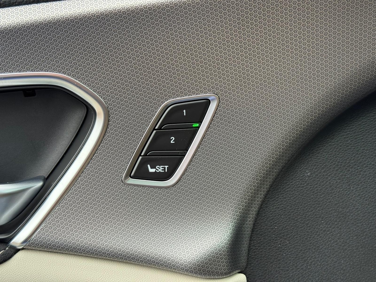 Acura RDX Vehicle Image 10