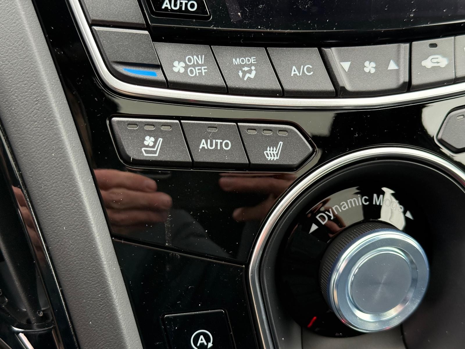 Acura RDX Vehicle Image 13