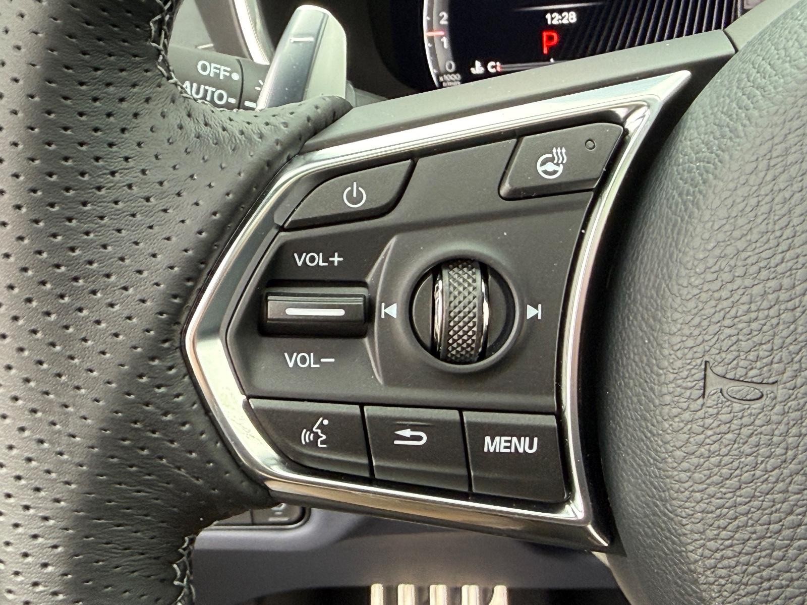 Acura MDX Vehicle Image 11