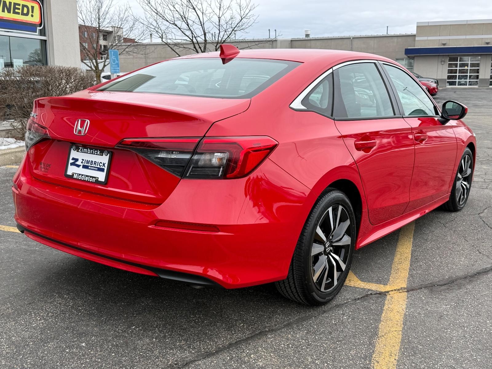 Honda Civic Sedan Vehicle Image 03