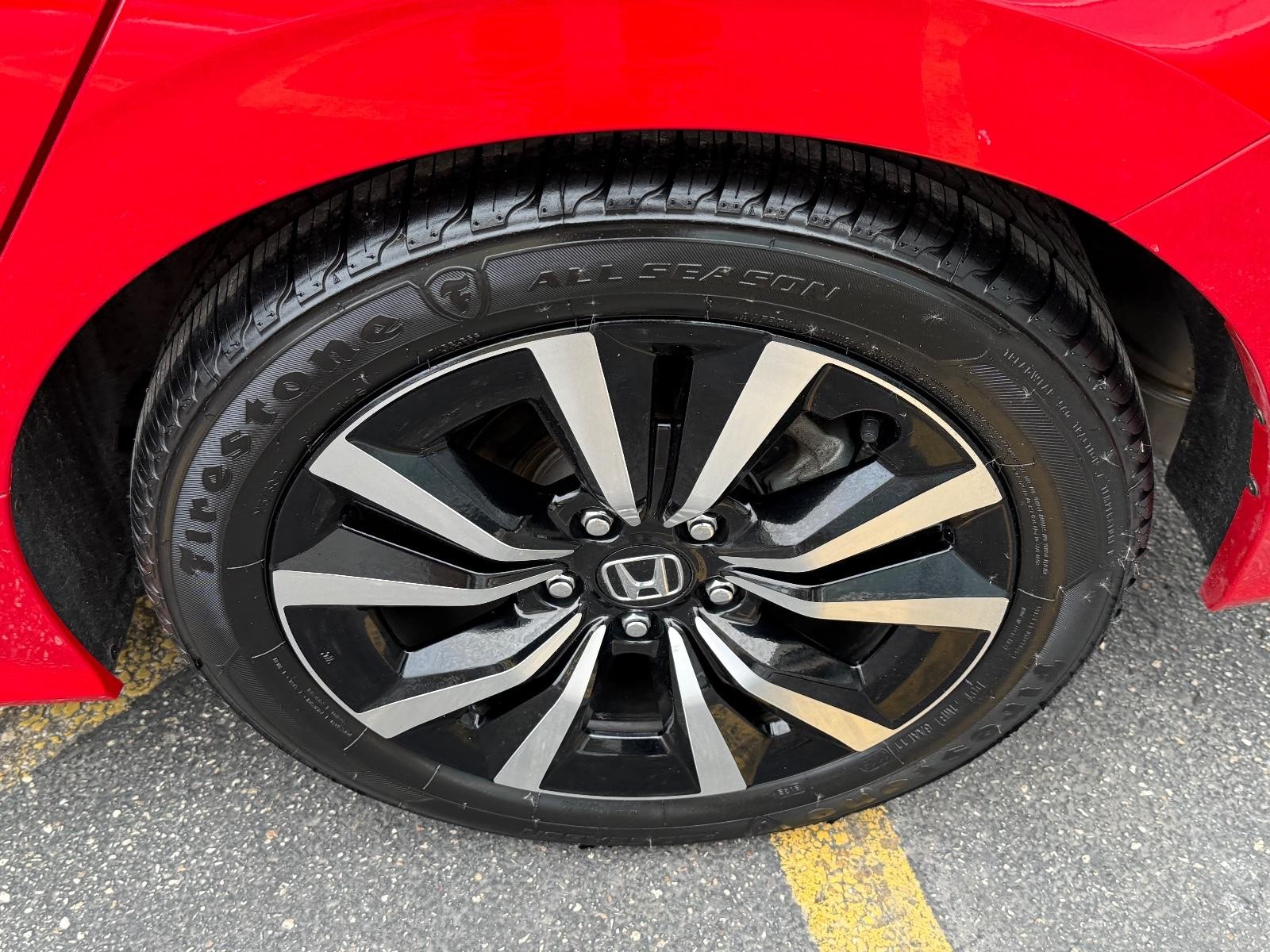 Honda Civic Sedan Vehicle Image 06