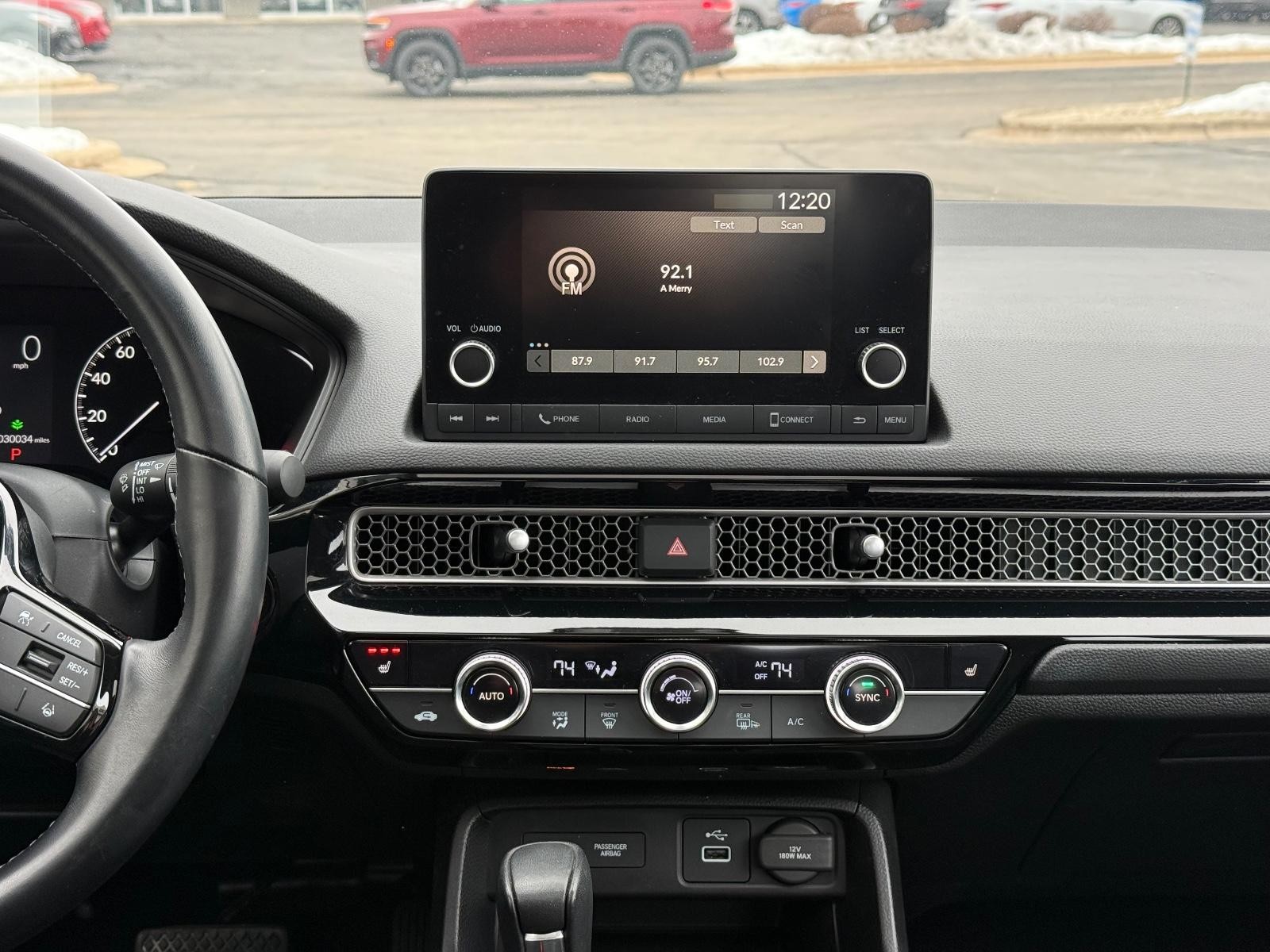 Honda Civic Sedan Vehicle Image 11