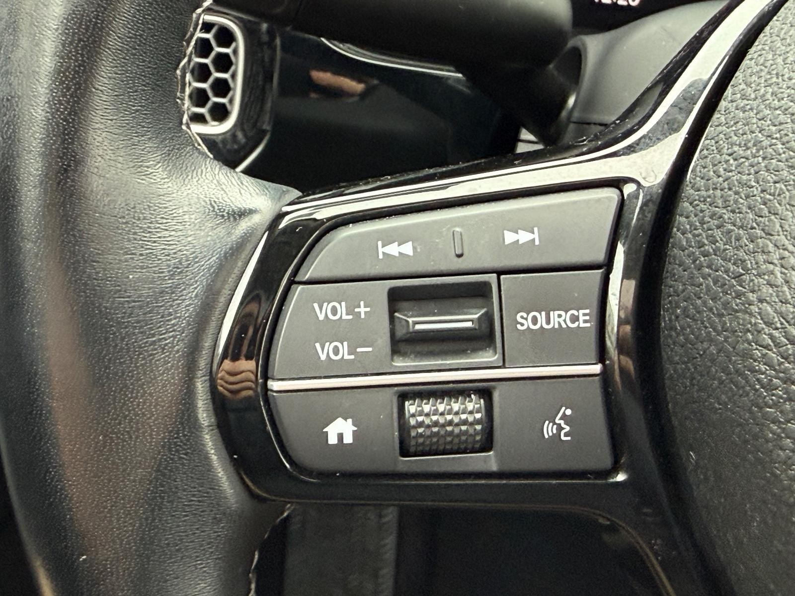 Honda Civic Sedan Vehicle Image 15