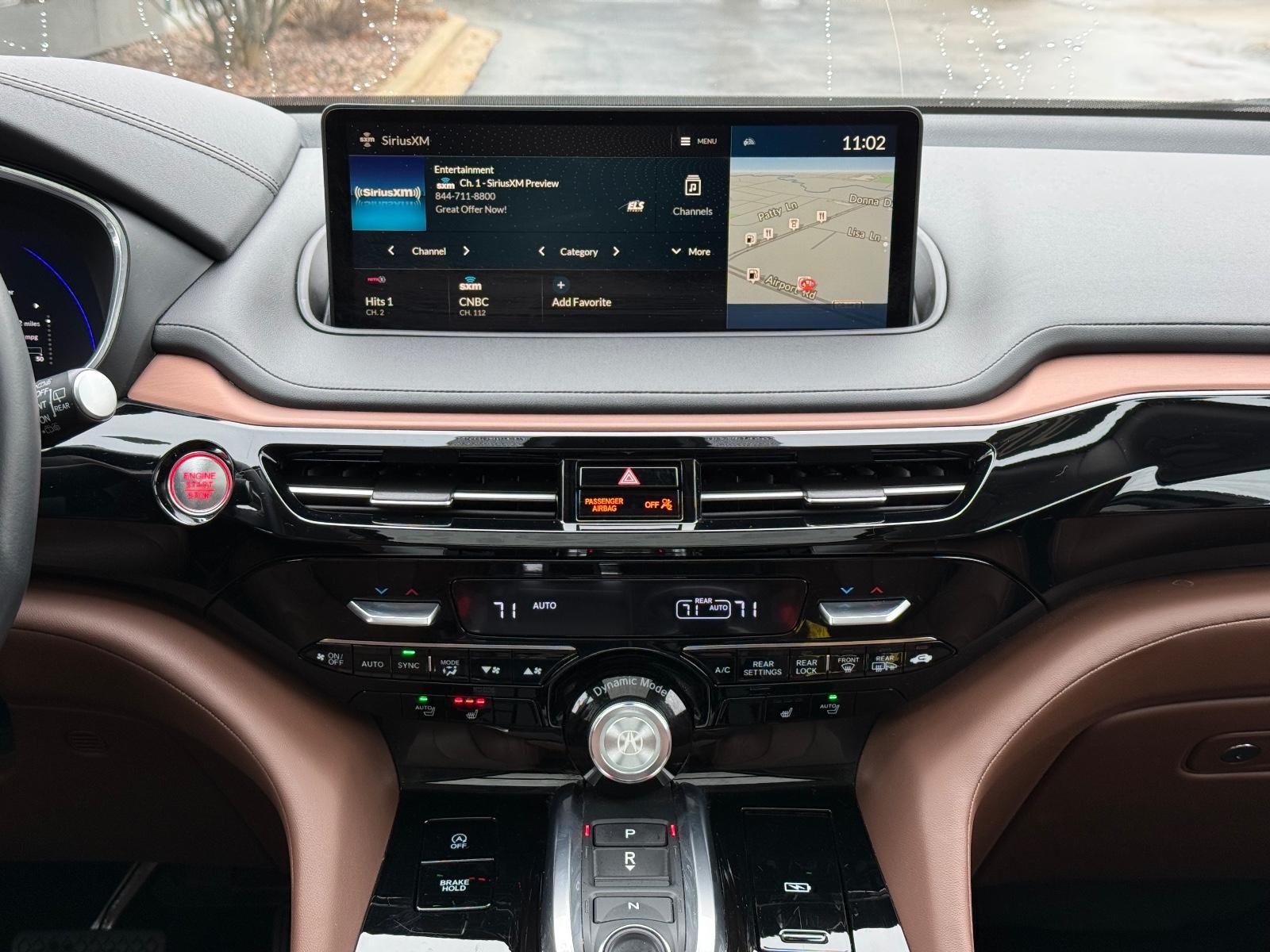 Acura MDX Vehicle Full-screen Gallery Image 07