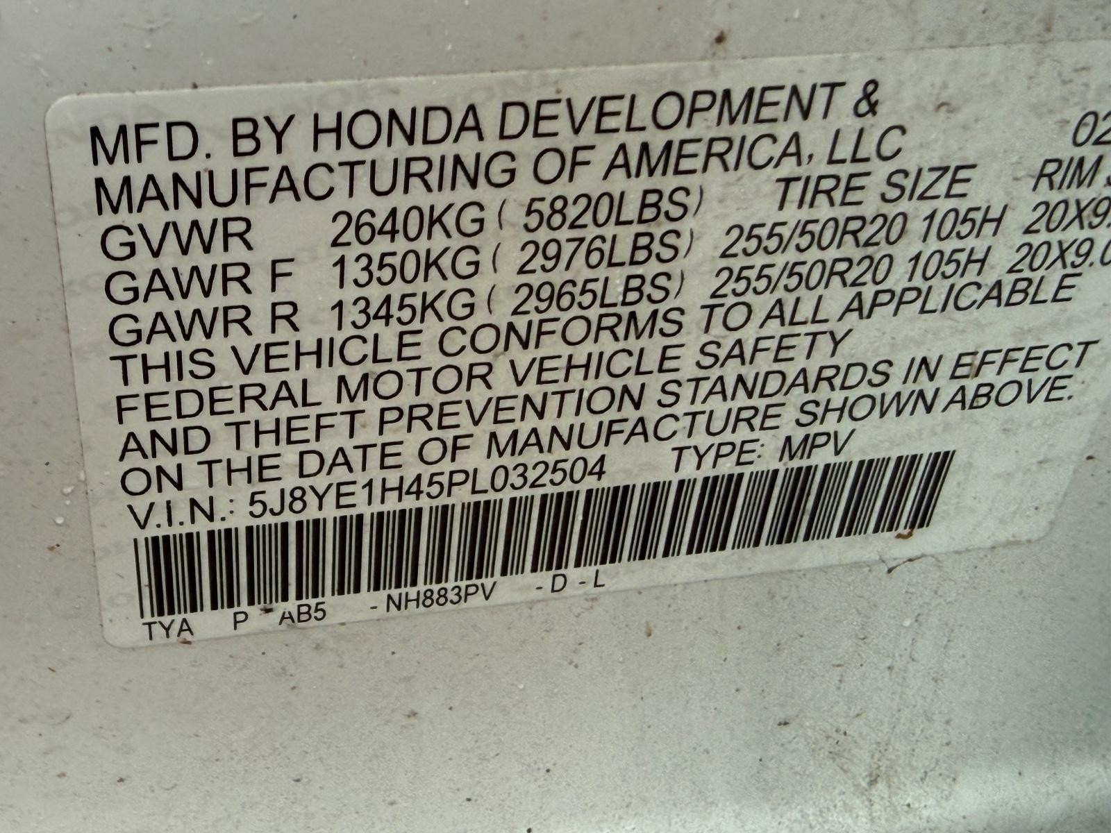 Acura MDX Vehicle Full-screen Gallery Image 21