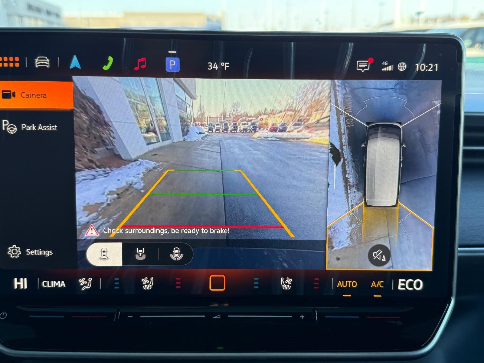 Volkswagen ID. Buzz Vehicle Image 13