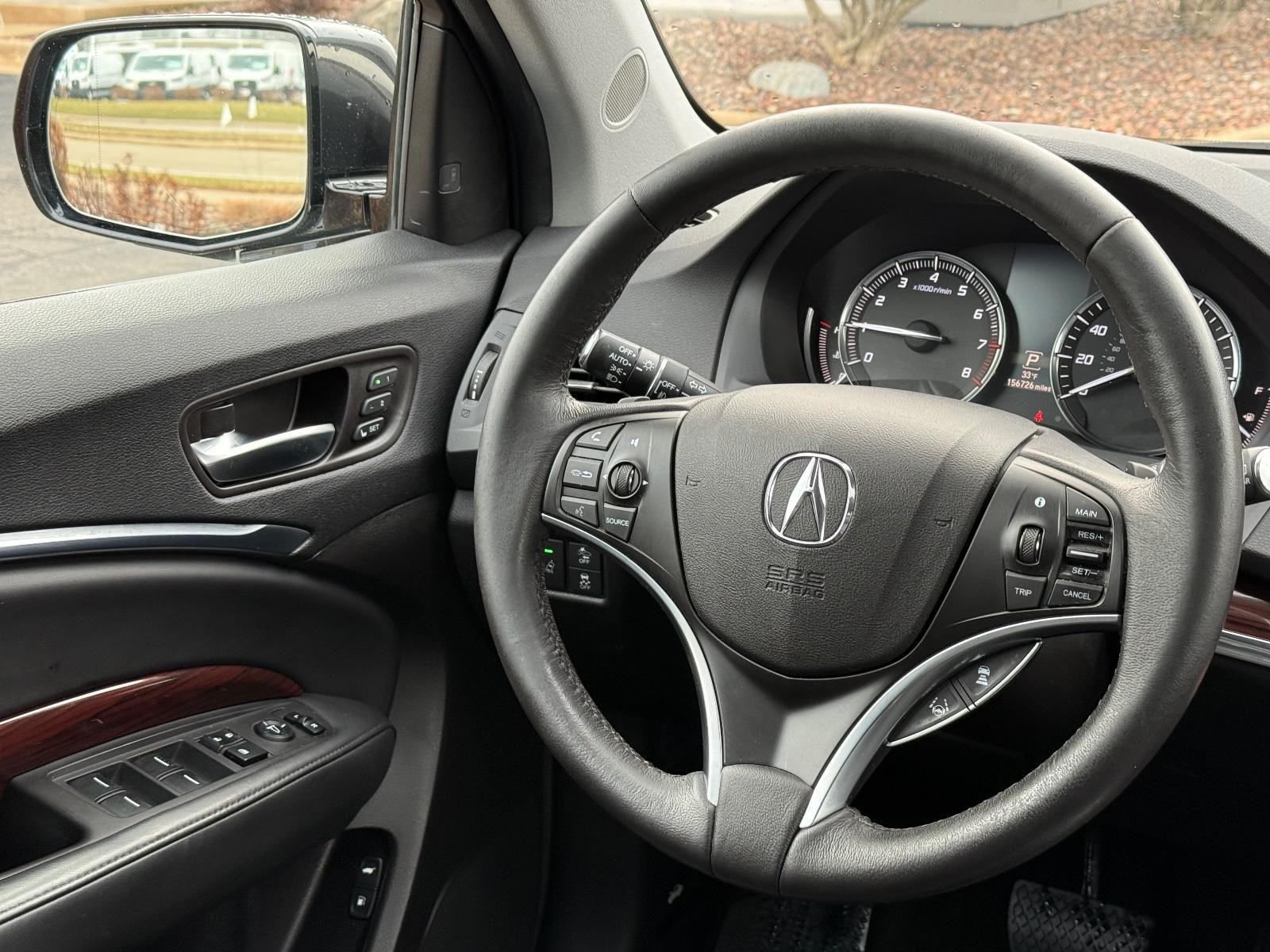 Acura MDX Vehicle Image 14
