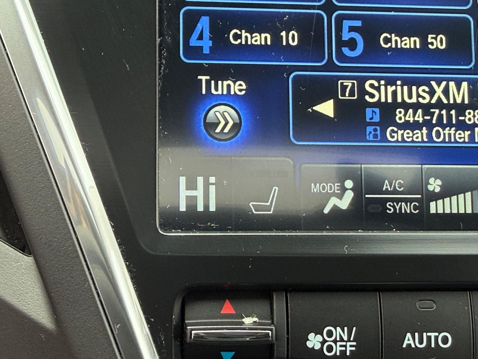 Acura MDX Vehicle Image 21