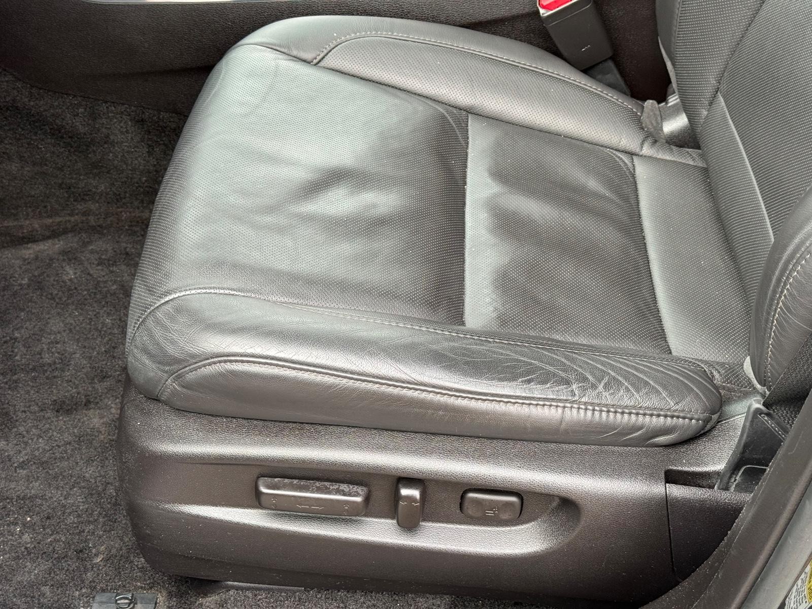 Acura MDX Vehicle Image 23