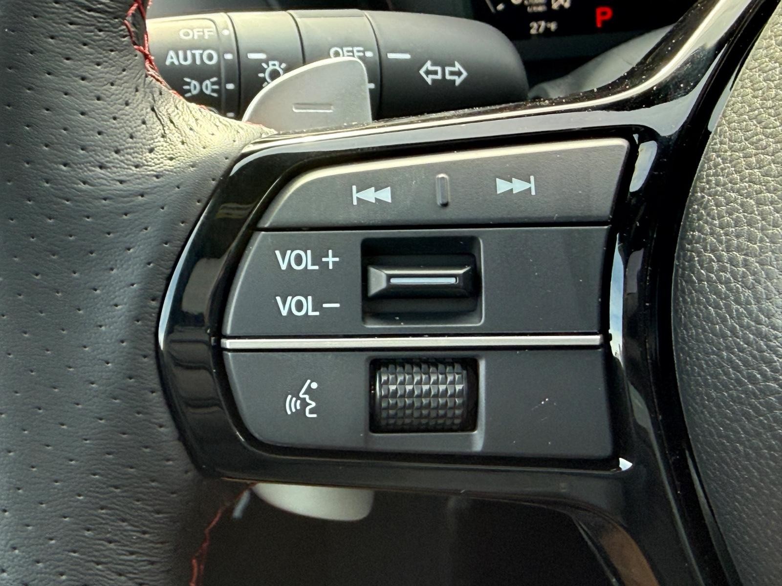 Acura ADX Vehicle Image 11