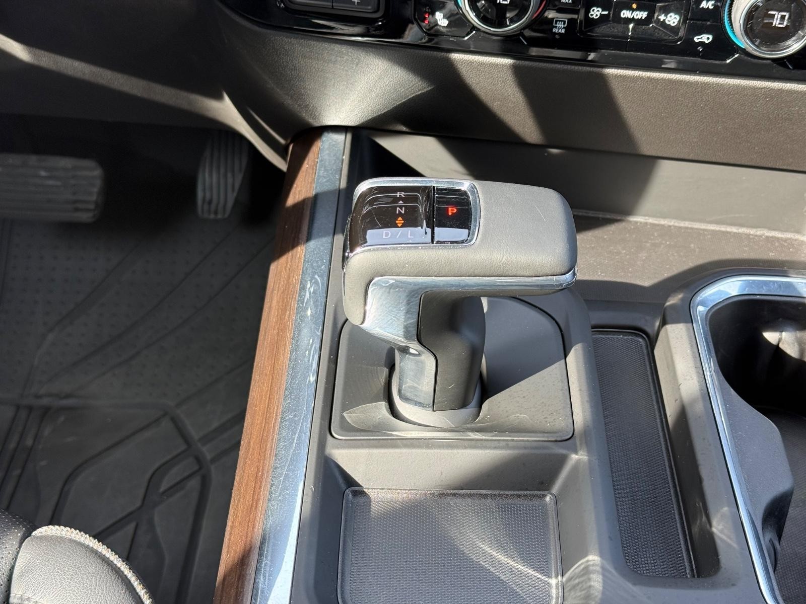 Chevrolet Silverado 1500 Vehicle Image 15