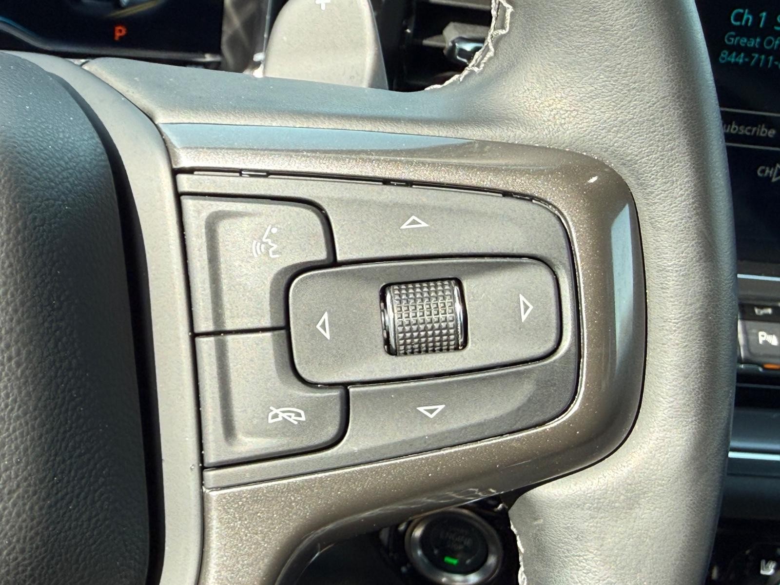 Chevrolet Silverado 1500 Vehicle Image 18