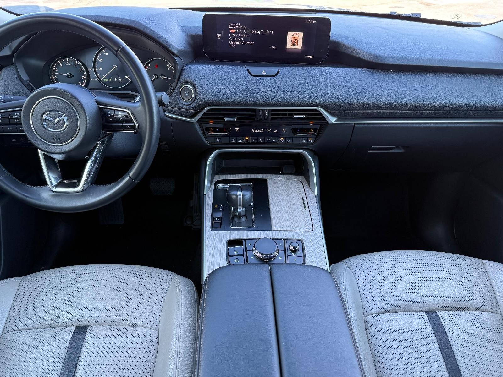 Mazda CX-90 Vehicle Image 11