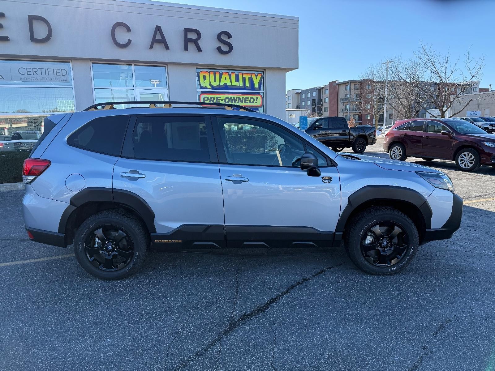 Subaru Forester Vehicle Image 02