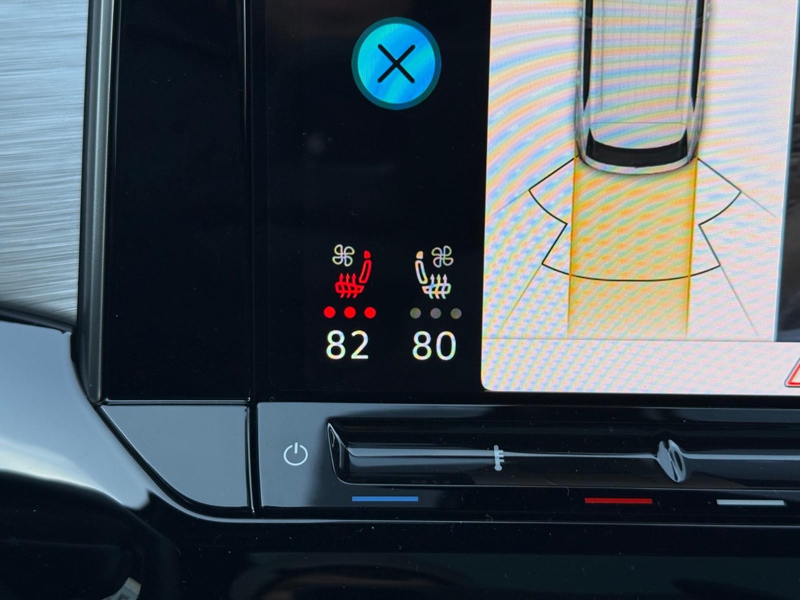 Volkswagen Atlas Cross Sport Vehicle Image 14