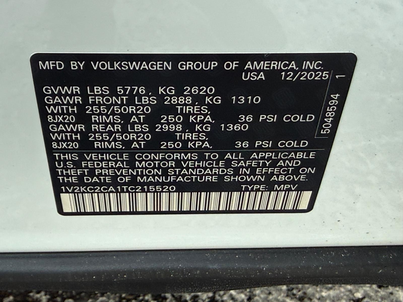 Volkswagen Atlas Cross Sport Vehicle Image 17