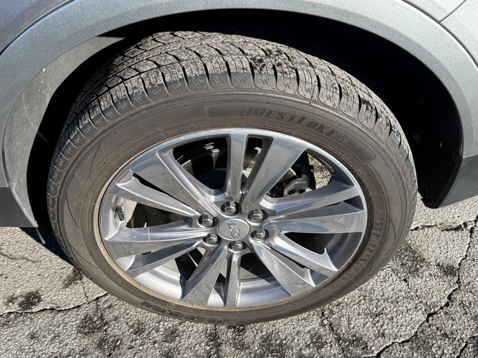 Cadillac XT5 Vehicle Image 07