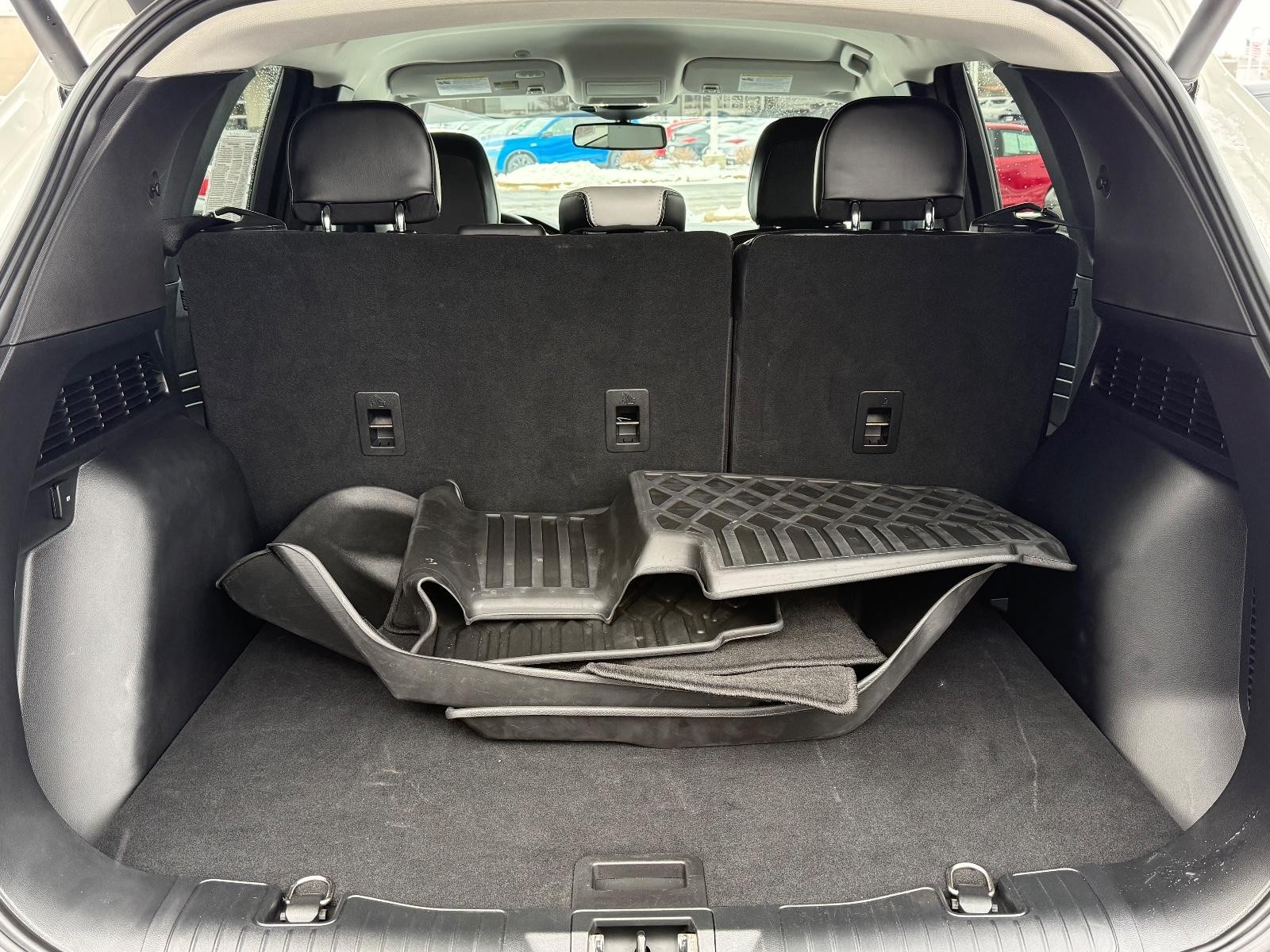 Ford Escape Vehicle Image 05