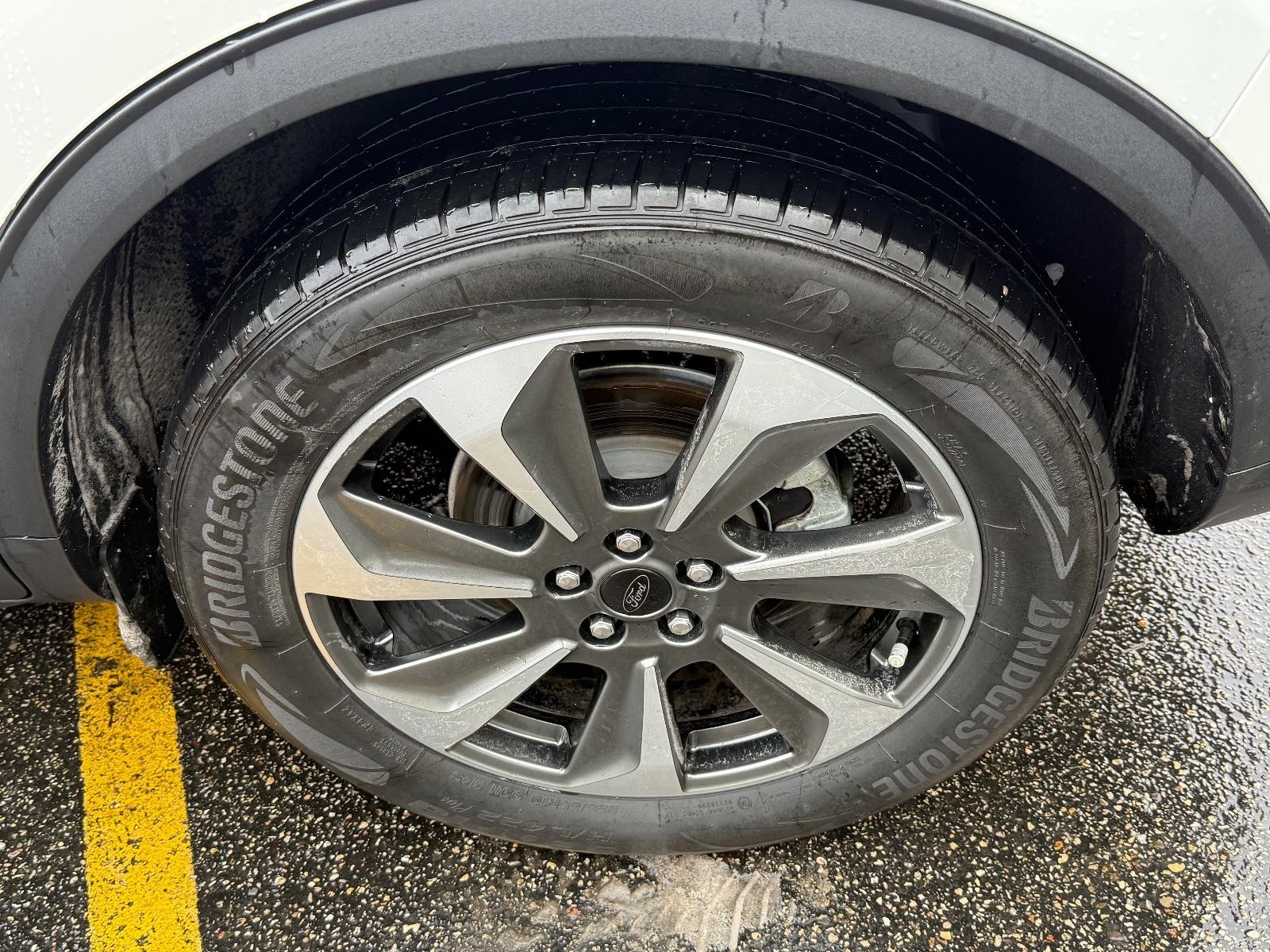 Ford Escape Vehicle Image 07