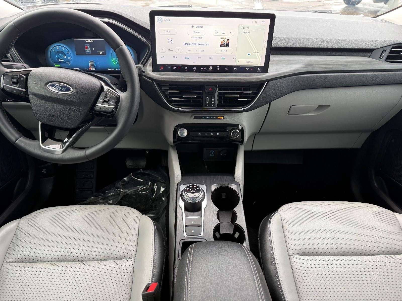 Ford Escape Vehicle Image 11