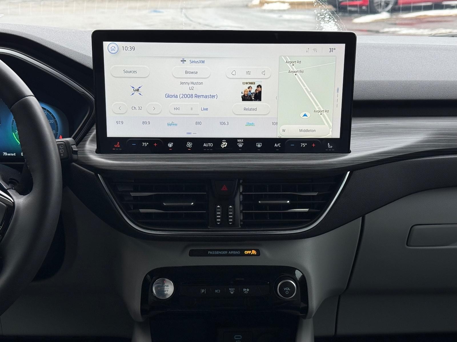 Ford Escape Vehicle Image 12