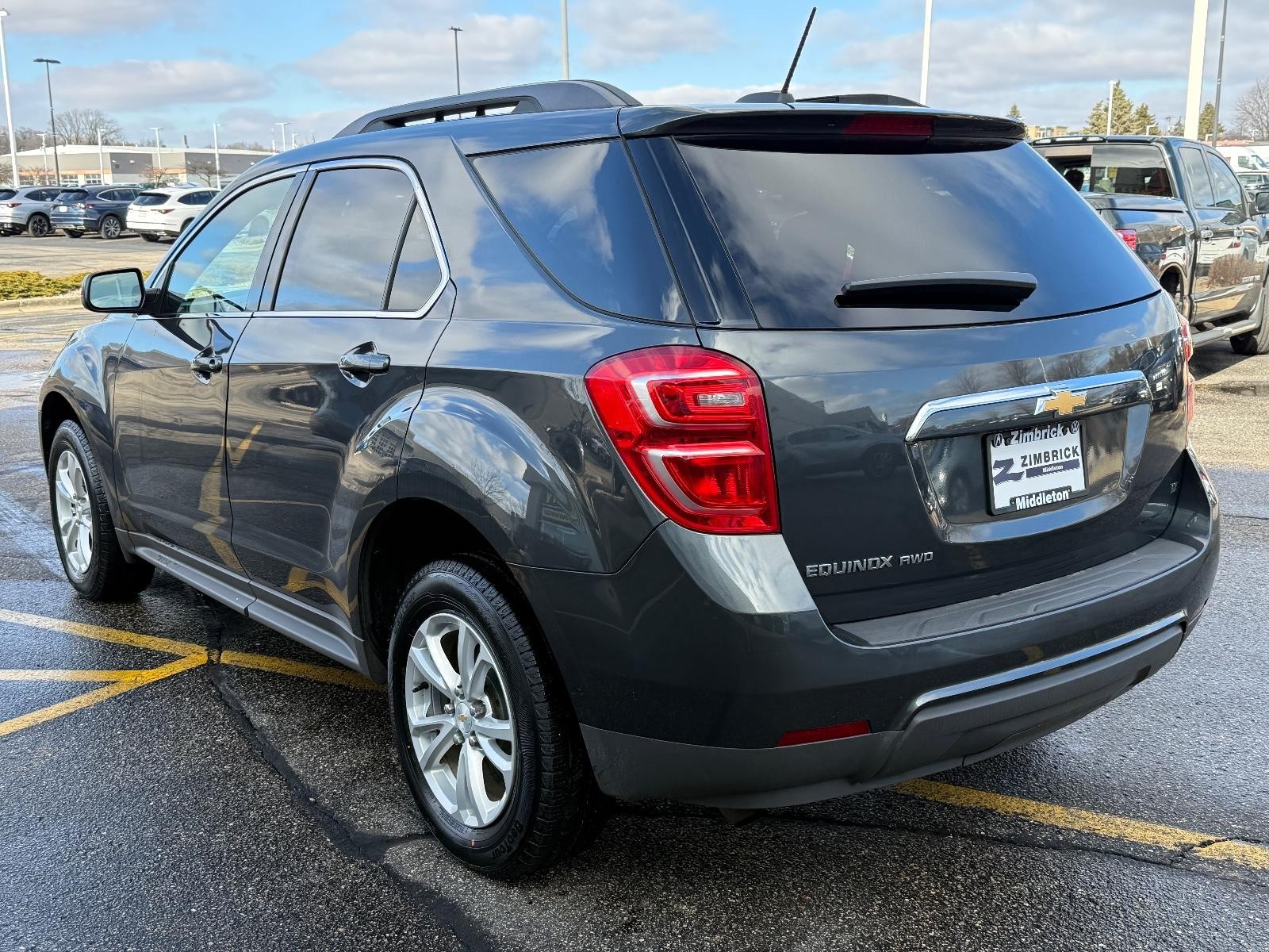 Chevrolet Equinox Vehicle Full-screen Gallery Image 06