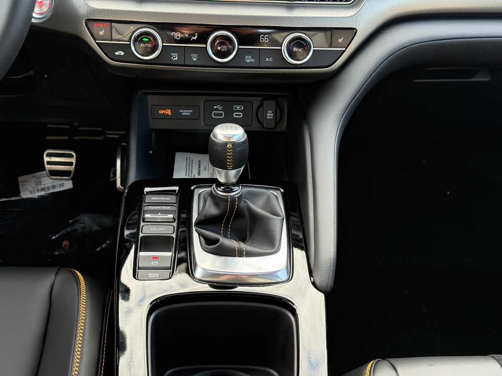 Acura Integra Vehicle Image 08